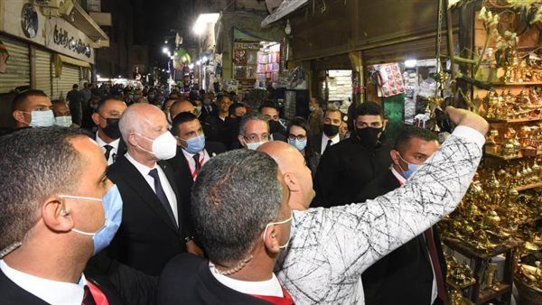 المصريون يرحبون بالرئيس