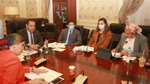 اجتماع لجنة الشباب