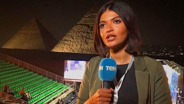 الاعلامية هند مدحت-