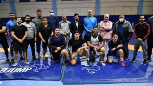 وزير الشباب والرياضة