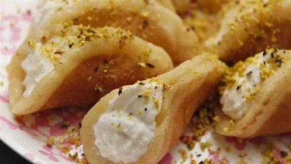 القطايف بالكريمة