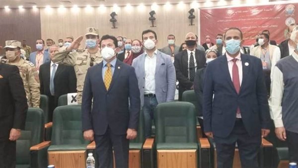 وزير الشباب و الرياضة