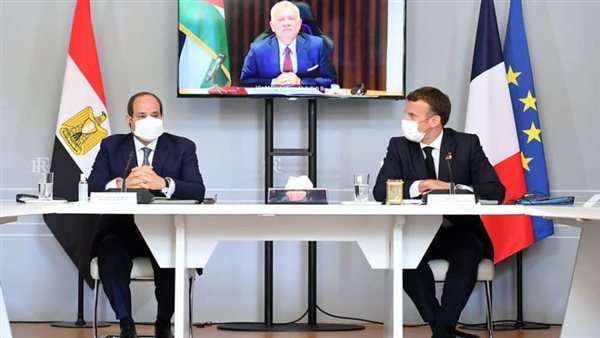 السيسي وماكرون في