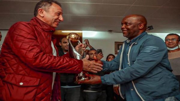 قناة الأهلي تعلن