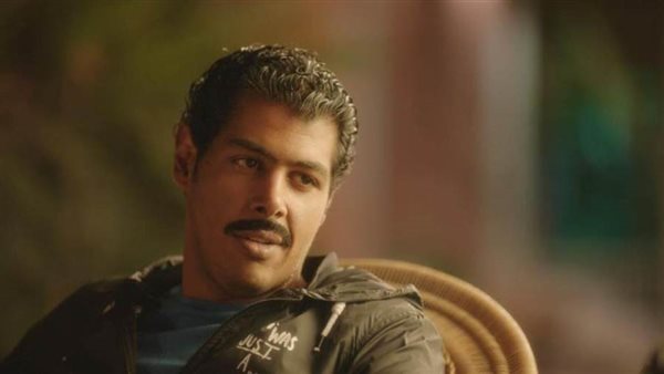 عمر مصطفى متولي-