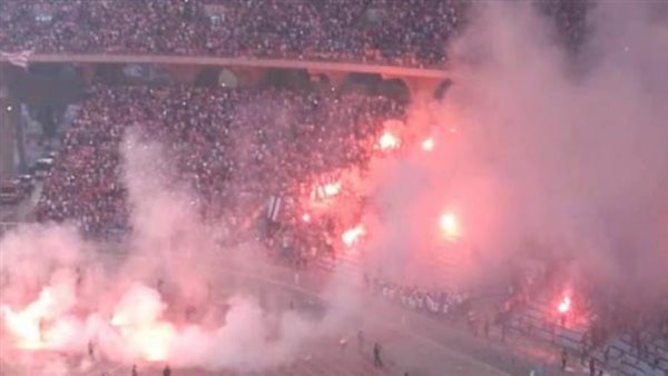 جماهير الإفريقي تغزو