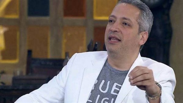 الإعلامي تامر أمين