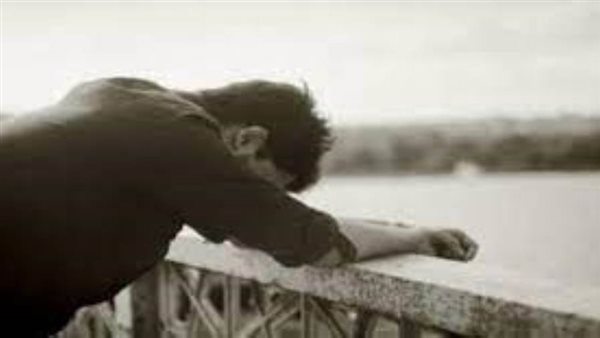 زوج حزين - ارشيفية