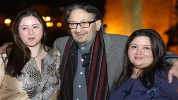 نور الشريف وبناته