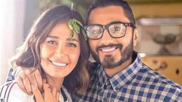 حلا شيحة و تامر حسني-