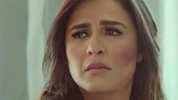 ياسمين عبد العزيز