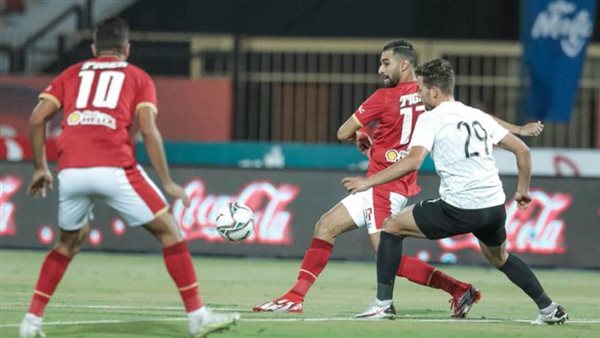الأهلي يفقد نقطتين
