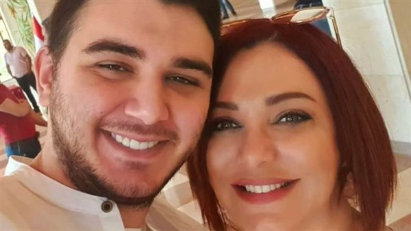 سلاف فواخرجي ونجلها