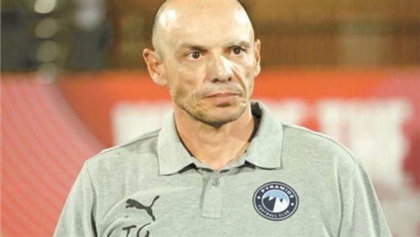 تاكيس جونياس أرشيفية