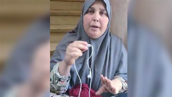 والدة أحد ضحايا