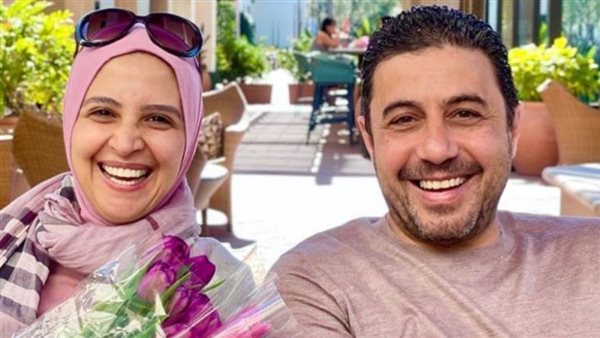 حنان ترك وزوجها _