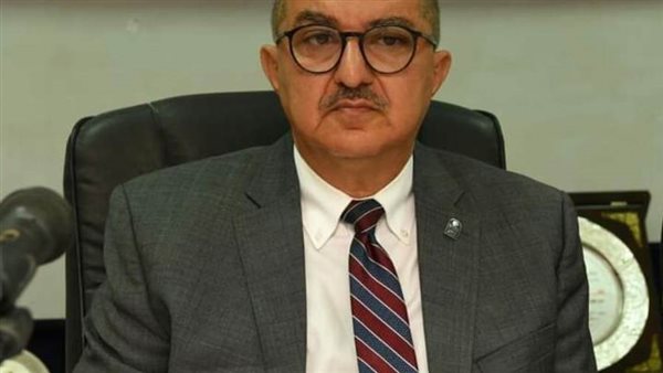 رئيس جامعة أسيوط