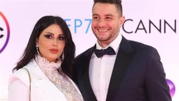 أحمد الفيشاوي وزوجته