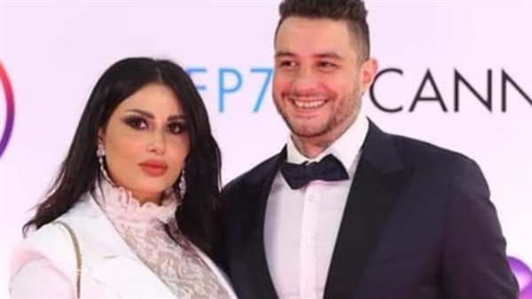 أحمد الفيشاوي وزوجته