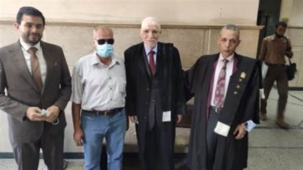 الممرض والمحامي