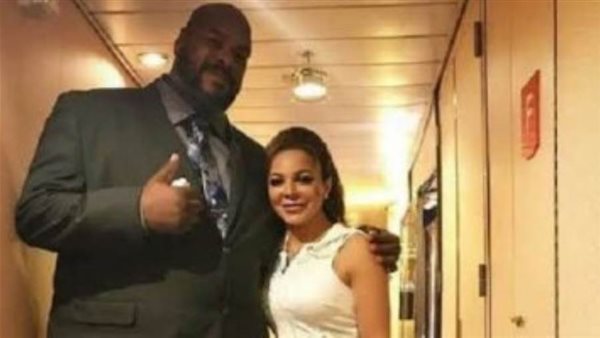 سوزان نجم الدين وحارسها