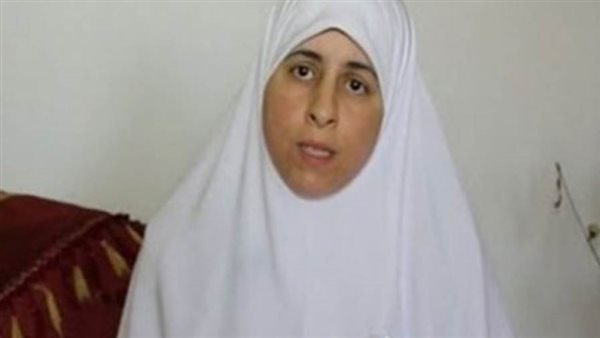 عائشة الشاطر