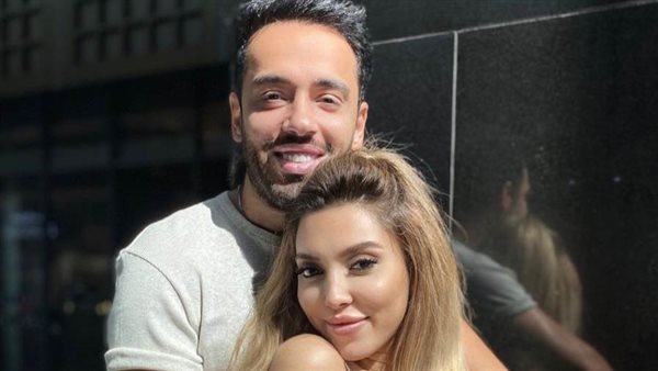 رامي جمال وزوجته