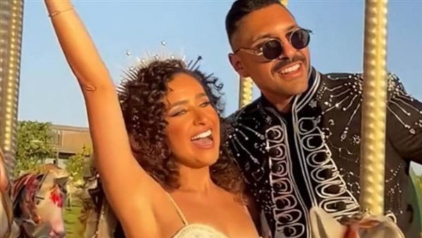 حسن أبو الروس وزوجته