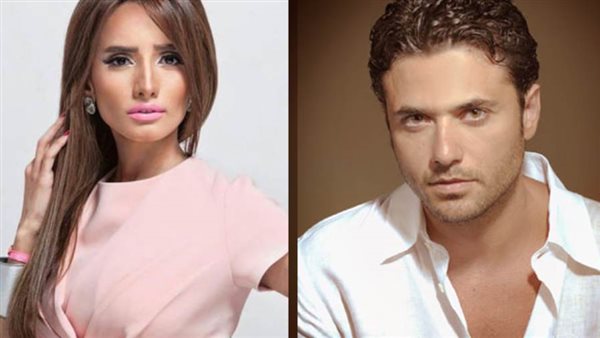 الفنان أحمد عز وزينة