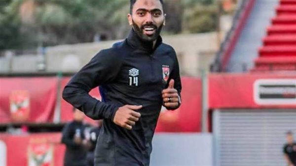 حسين الشحات يعود