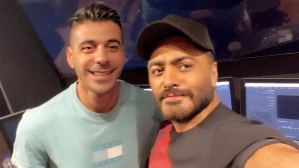 تامر حسني وعمرو عاكف