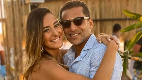 أمينة خليل وخطيبها