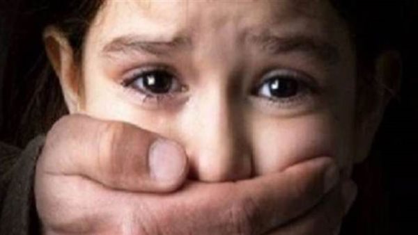تعدى على طفلة -ارشيفية
