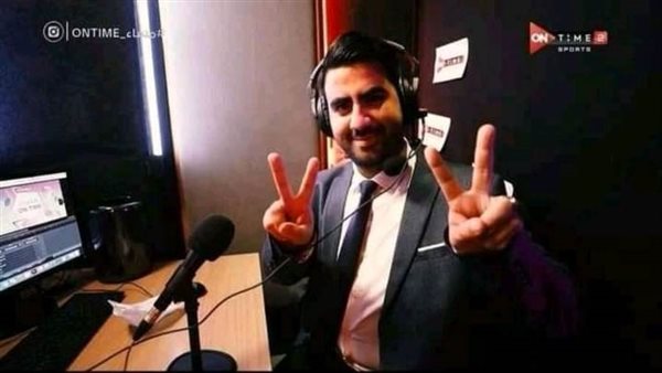 إشادات لـ هشام معمر