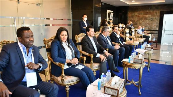 وزير الرياضة يشهد