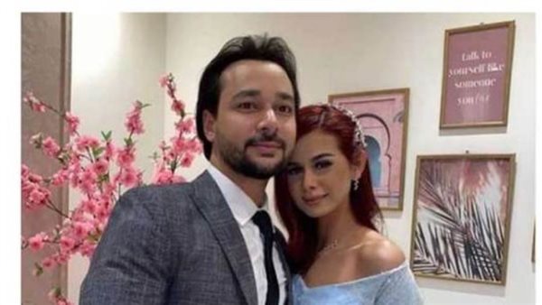 محمود المهدي ومنة