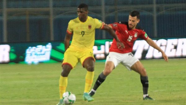 طاقم تحكيم من الكونغو