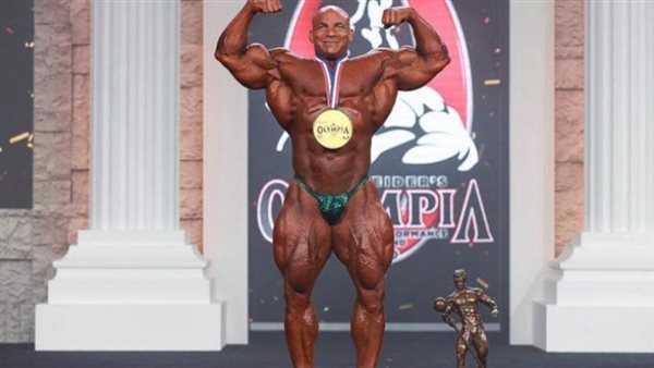 البيج رامي يتوجه