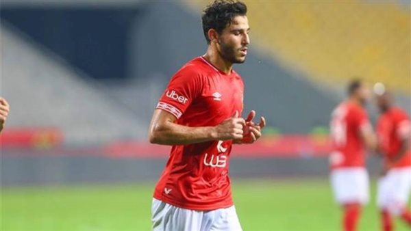 حمدي فتحي يحرز الهدف