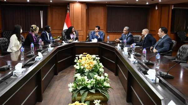 بحضور أحمد دياب وزارة