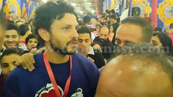 حسام غالي يشعل خيمة