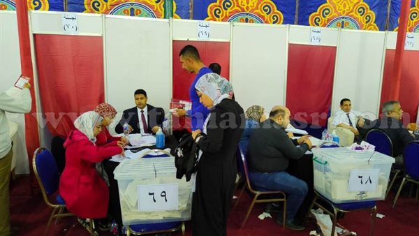 مد فترة انتخابات