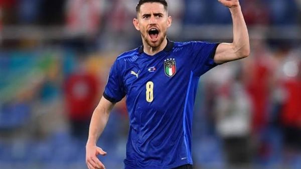 جورجينيو يتجاهل ميسي