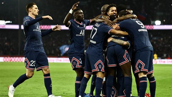 بتمريرات ميسي ومشاركة