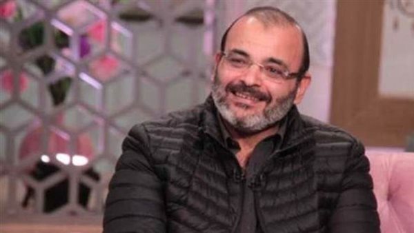 أيمن بهجت قمر