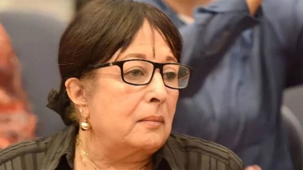 سميرة عبد العزيز