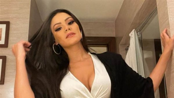 الراقصة لورديانا