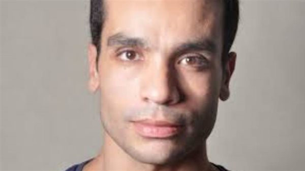 الفنان شادي خلف