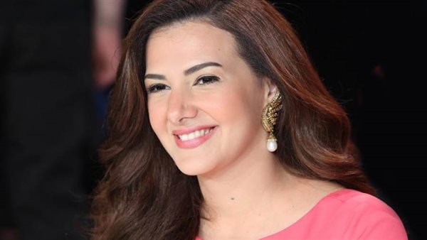 دنيا سمير غانم