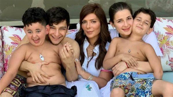 أصالة وأبنائها